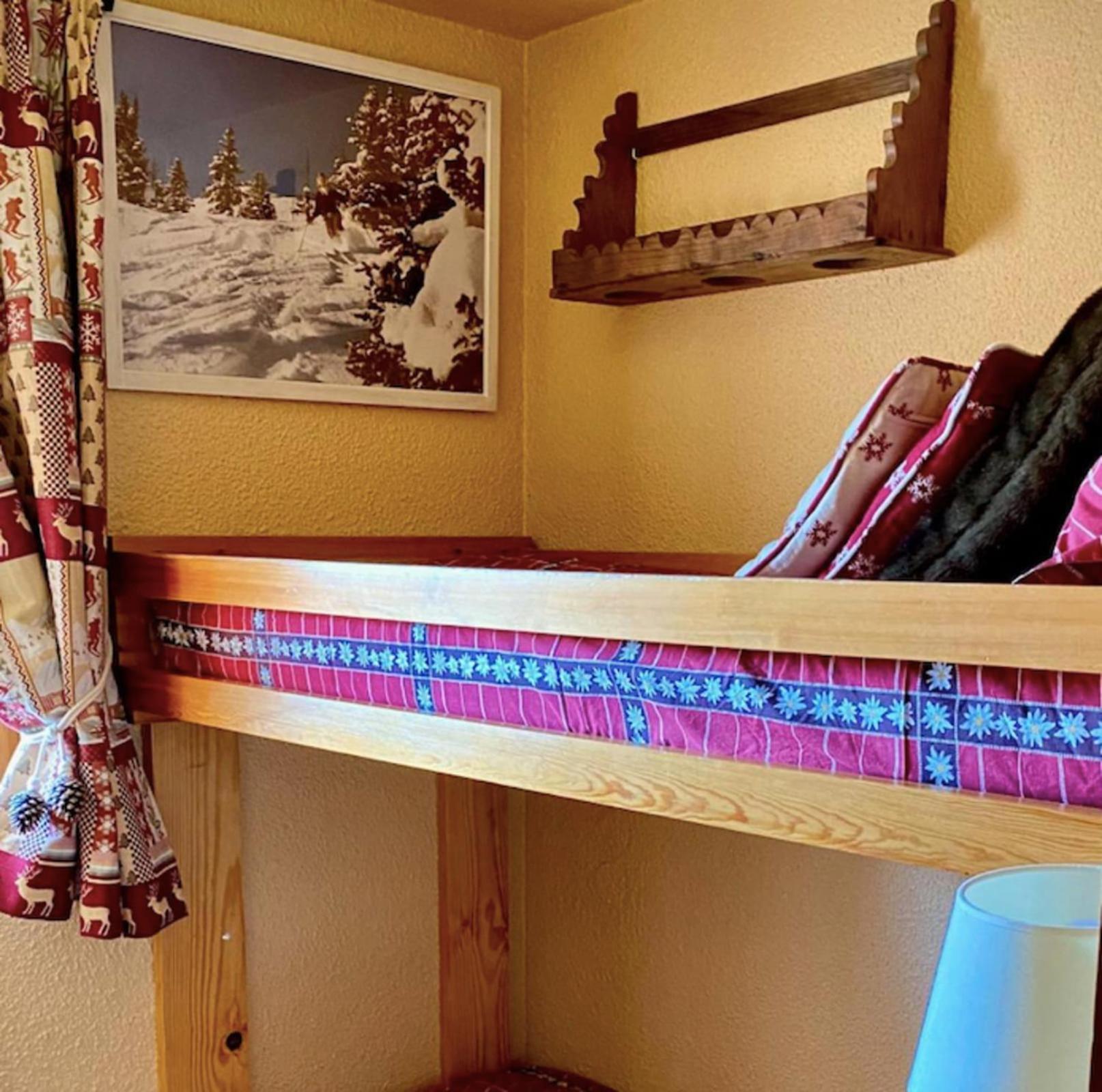 Cosy For 4 In Apartamento Courchevel